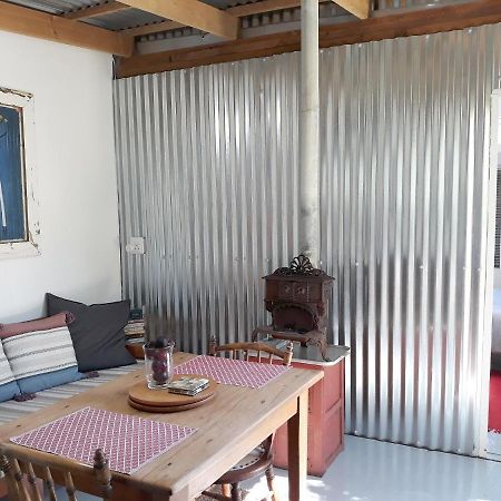 Storms River Tin House สตอร์มริเวอร์ ภายนอก รูปภาพ